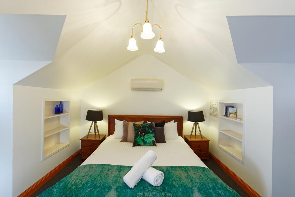 54 On Bank Hotel Порт Феъри Екстериор снимка